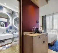 prefabricated-bathroom-pods-case-study-hotel-hampton-44 Prefabricated bathroom pods for hospitality - hotel project