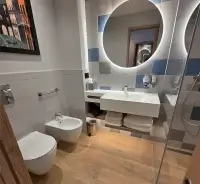 prefabricated-bathroom-pods-case-study-hotel-hampton-88 Prefabricated bathroom pods for hospitality - hotel project